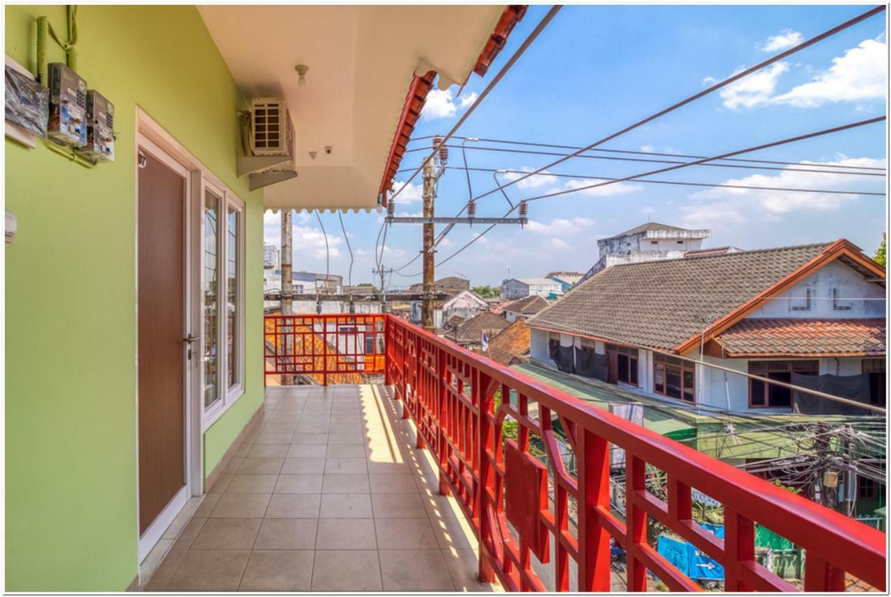 Reddoorz Near Ramai Mall Malioboro 요그야카르타 외부 사진